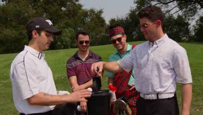 Joe Jonas Puked During a Round of Golf with Niall Horan & His Brothers (Video) - www.justjared.com