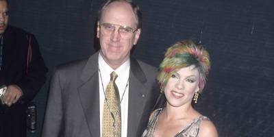 Pink's Father, Jim Moore, Dies After Cancer Battle - www.justjared.com - county Hart