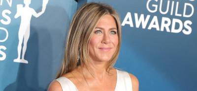 Jennifer Aniston Reveals Which Celebrity Has the Best Red Carpet Pose & Why - www.justjared.com