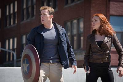 ‘Ghosted’: Chris Evans & Scarlett Johansson Reteam For A New Film For Director Dexter Fletcher & The Writers Of ‘Deadpool’ - theplaylist.net