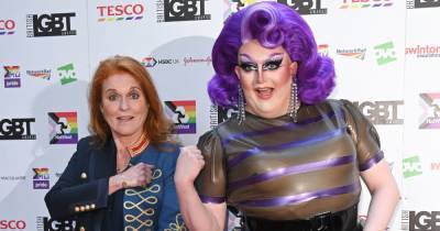 Fergie 'fangirls' over Scots Drag Race winner Lawrence Chaney in hilarious red-carpet video - www.dailyrecord.co.uk - Scotland - London
