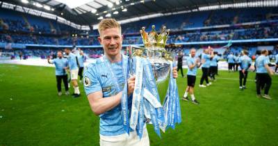 Manchester City star Kevin De Bruyne presented with FIFA award after brilliant 2020 - www.manchestereveningnews.co.uk - Manchester - Belgium