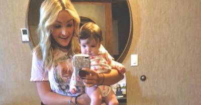 Jamie Lynn Spears’ 3-Year-Old Daughter Ivey Comforts Crying Mom Amid Britney Spears Drama - www.usmagazine.com - state Mississippi