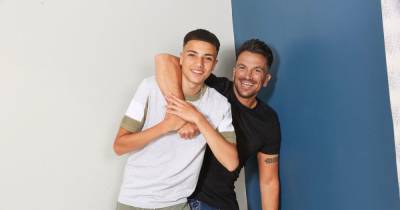Peter Andre proudly waves son Junior off on his moped for his first day at college - www.ok.co.uk