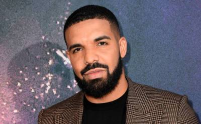 Drake Makes Music History by Occupying 9 Spots on the Billboard Hot 100's Top 10 - www.justjared.com