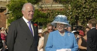 Queen's fresh heartache as close friend Sir Timothy Colman dies age 91 - www.ok.co.uk - city Sandringham