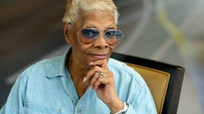 Dionne Warwick, star of a new documentary, keeps smiling - abcnews.go.com - New Jersey - county Love