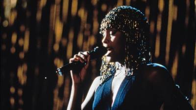 Whitney Houston’s ‘The Bodyguard’ to Get Warner Bros. Studios Remake - www.etonline.com - Houston
