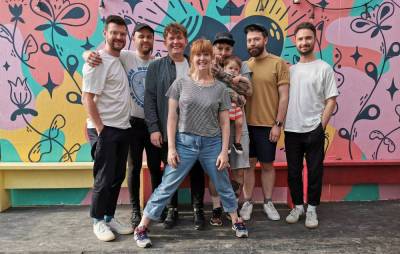 Los Campesinos! suggest Twitch streamers might be part of their success - www.nme.com