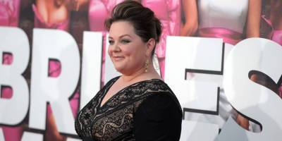 Melissa McCarthy Shares a Never-Heard Story About Filming 'Bridesmaids' - www.justjared.com