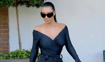 Kim Kardashian Channels Her Met Gala Look, Without the Mask, During a CVS Run - www.justjared.com - Los Angeles - New York