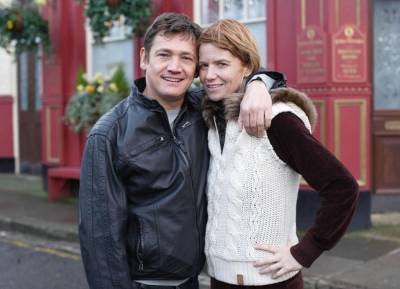 Delighted EastEnders star reveals he’s going to be a first time dad at 49 - evoke.ie
