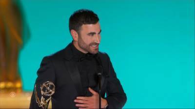 'Ted Lasso' Star Brett Goldstein Wins Best Supporting Actor in a Comedy Series - www.etonline.com - city Richmond