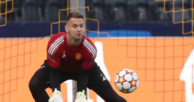 Tom Heaton sets personal challenge following Manchester United return - www.manchestereveningnews.co.uk - Manchester - county Lee - city Henderson