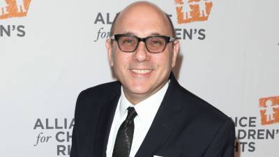 'Sex and the City' Star Willie Garson Dead at 57: Mario Cantone, Kevin McHale and More Stars Pay Tribute - www.etonline.com