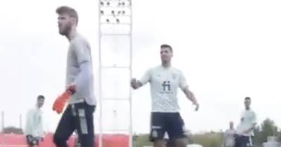 Manchester United fans will love what David De Gea did to Man City's Rodri in Spain training - www.manchestereveningnews.co.uk - Spain - Manchester