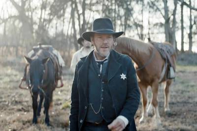 ‘Old Henry’: Meat & Potatoes Western With Tim Blake Nelson Has Few Surprises [Venice Review] - theplaylist.net