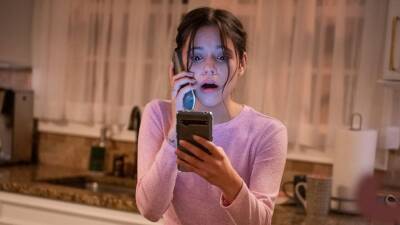 Review: 'Scream' calls again, with plenty of self-mockery - abcnews.go.com