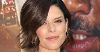 Neve Campbell talks openly to son about his adoption - www.msn.com - Britain - USA - city Sandringham - Japan
