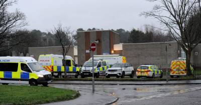 Probe continues at Scots primary school swarmed by cops during 'major incident' - www.dailyrecord.co.uk - Scotland - Beyond