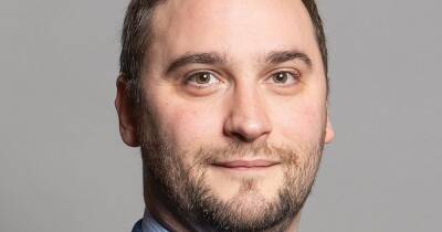 Who is Christian Wakeford? Bury South MP who defected from Conservative to Labour - www.manchestereveningnews.co.uk - county Lancashire