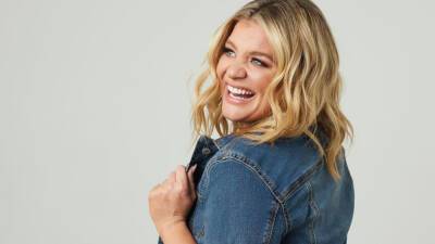 Country singer Lauren Alaina on inspiring 'a new generation of women to look and feel their best' - www.foxnews.com - USA