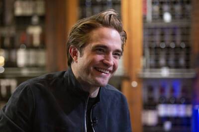 Robert Pattinson Signs On To Oscar-Winner Bong Joon-Ho’s New Sci-Fi Movie - etcanada.com