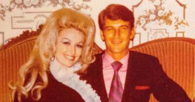 Dolly Parton’s Half-Century Love Story With Husband Carl Dean: Their Complete Relationship Timeline - www.usmagazine.com - Nashville - Tennessee