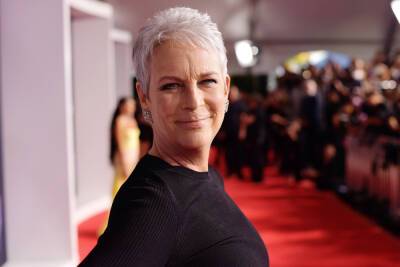 Jamie Lee Curtis Admits She’s ‘Struggled With The Idea Of Love’ After Divorce Of Her Famous Parents - etcanada.com