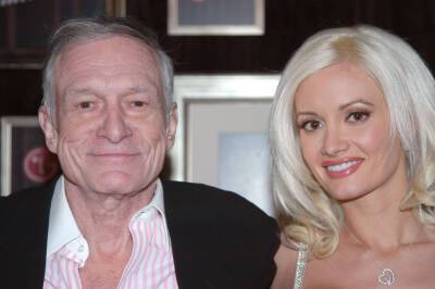 Holly Madison Compares Living In The Playboy Mansion To Being In A Cult - etcanada.com