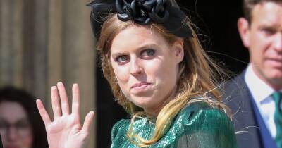 Princess Beatrice pens personal thank you notes to royal fans after the birth of daughter - www.ok.co.uk
