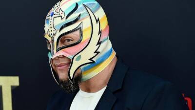 Rey Mysterio flying high as cover star for WWE 2K22 - abcnews.go.com - Mexico
