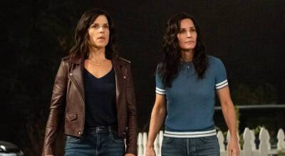 Neve Campbell Talks 'Scream (2022)' Ending & The Twist That She Questioned - www.justjared.com