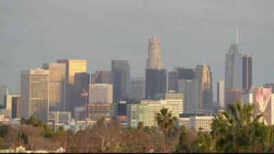 L.A. County Reports 72 New Covid-19 Deaths And 39,117 New Positive Cases - deadline.com - Los Angeles - Los Angeles