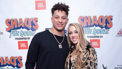 Brittany Matthews Celebrates Patrick Mahomes’ Win By Spraying Champagne On The Crowd - hollywoodlife.com - Los Angeles - state Missouri - county Bay - county Buffalo