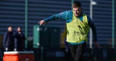 Man City plans for Liam Delap revealed as young striker nears return - www.manchestereveningnews.co.uk - Manchester