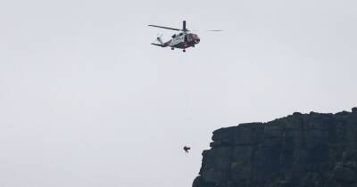Huge emergency service response after two women fall from beauty spot near Dovestone Reservoir - www.manchestereveningnews.co.uk - Manchester