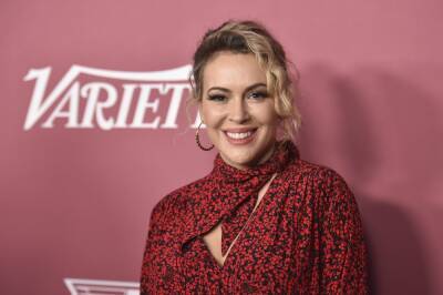 Alyssa Milano to Produce Series Adaptation of Memoir ‘White House Doctor’ in the Works at Fox - variety.com - USA