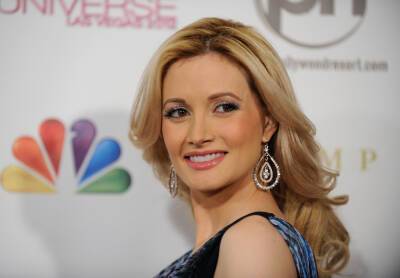 A ‘Mountain Of Revenge Porn’ Kept Holly Madison From Leaving Playboy Mansion - etcanada.com - city Stockholm