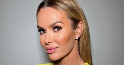 Amanda Holden’s fans slam her for letting 10 year old daughter Hollie wear make-up - www.ok.co.uk - Britain