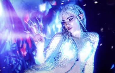 Grimes shares manga-inspired new song ‘Shinigami Eyes’ - www.nme.com