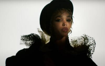 FKA twigs shares video for ‘Jealousy (feat. Rema)’ - www.nme.com