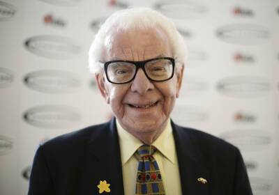 Barry Cryer Dies: ‘I’m Sorry I Haven’t A Clue’ Stalwart & Prolific Writer For Brit Comedians Was 86 - deadline.com - Britain