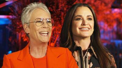 'Halloween': Kyle Richards and Jamie Lee Curtis Share are Back on Set for Final Film - www.etonline.com - Illinois
