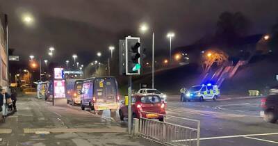Glasgow bomb threat LIVE as M8 closed and residents evacuated - www.dailyrecord.co.uk - Scotland