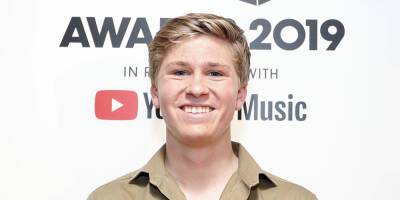 Robert Irwin Is Down to Do 'Dancing With the Stars'! - www.justjared.com