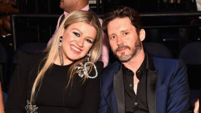 Kelly Clarkson Has No Plans To Settle In Her Divorce From Brandon Blackstock - www.glamour.com - USA - Montana