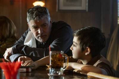 George Clooney On ‘The Tender Bar’s’ Big Success On Amazon, A New Movie With Brad Pitt, Plus How He And Julia Roberts Were Shut Down In Australia - deadline.com - Australia - county Long