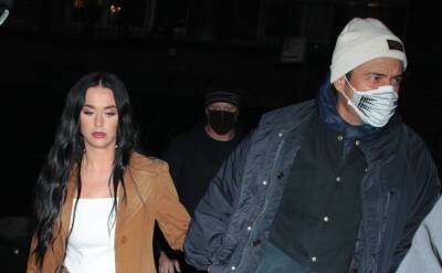 Katy Perry's Fiance Orlando Bloom Joins Her in NYC for 'SNL' Weekend - See Photos! - www.justjared.com - New York
