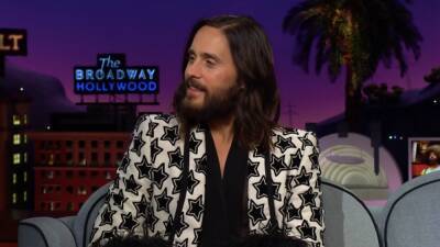 Jared Leto Has Funny Response When Asked If He'd Ever Do a Rom-Com - www.etonline.com